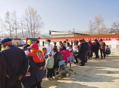 ר�����翪չ����