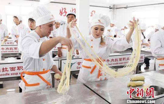 ���ѧԱ���������桰ϸ�緢˿����(����ͼ) ������ ��